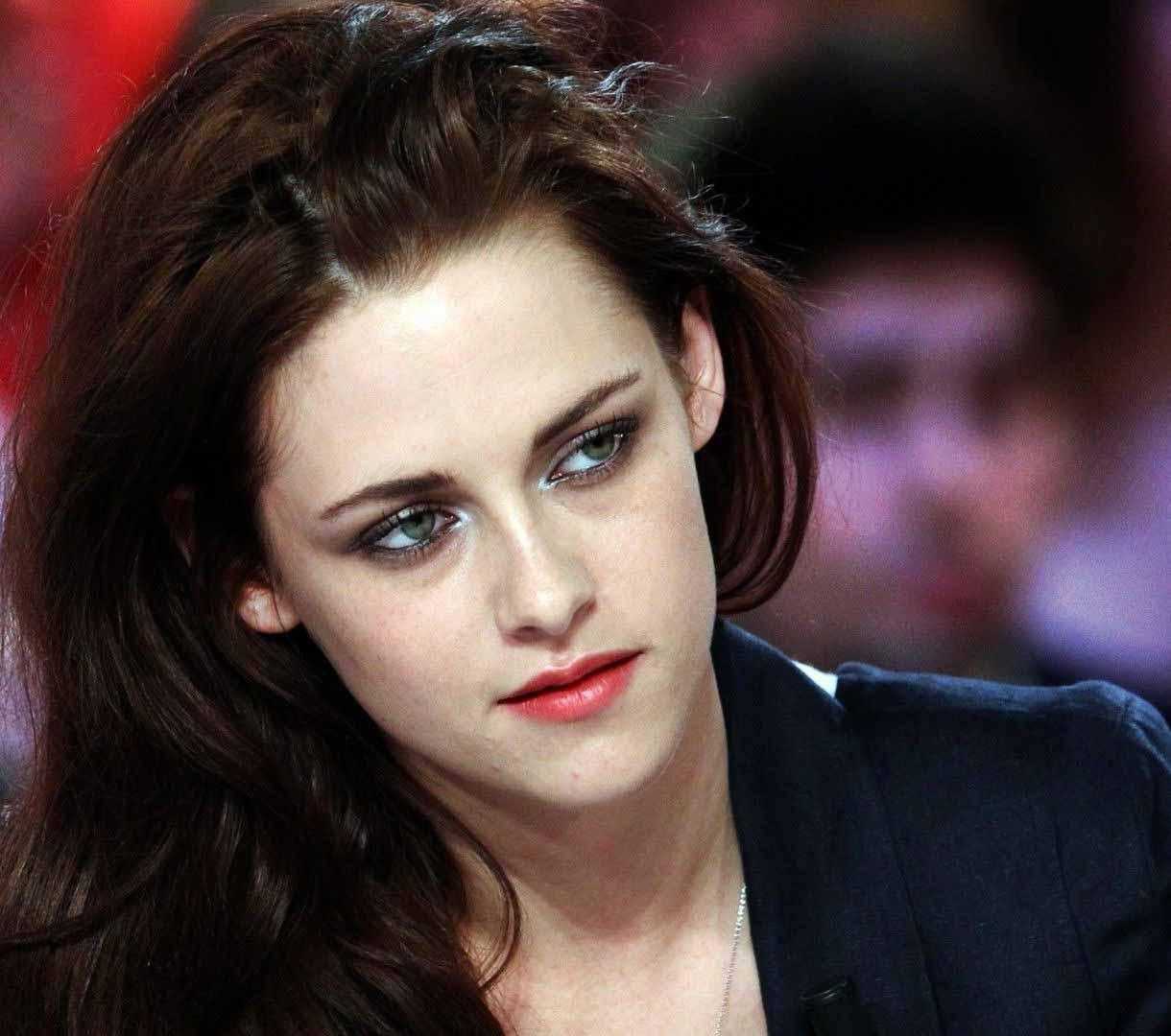 Kristen stewart кристен стюарт обои, картинки, скачать 171 обои на рабочий стол. красивые бесплатные фото знаменитостей для рабочего стола