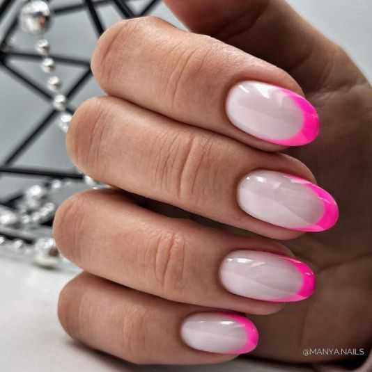 Красивый розовый маникюр 2020-2021. фото трендового дизайна на короткие и длинные ногти | volosomanjaki.com