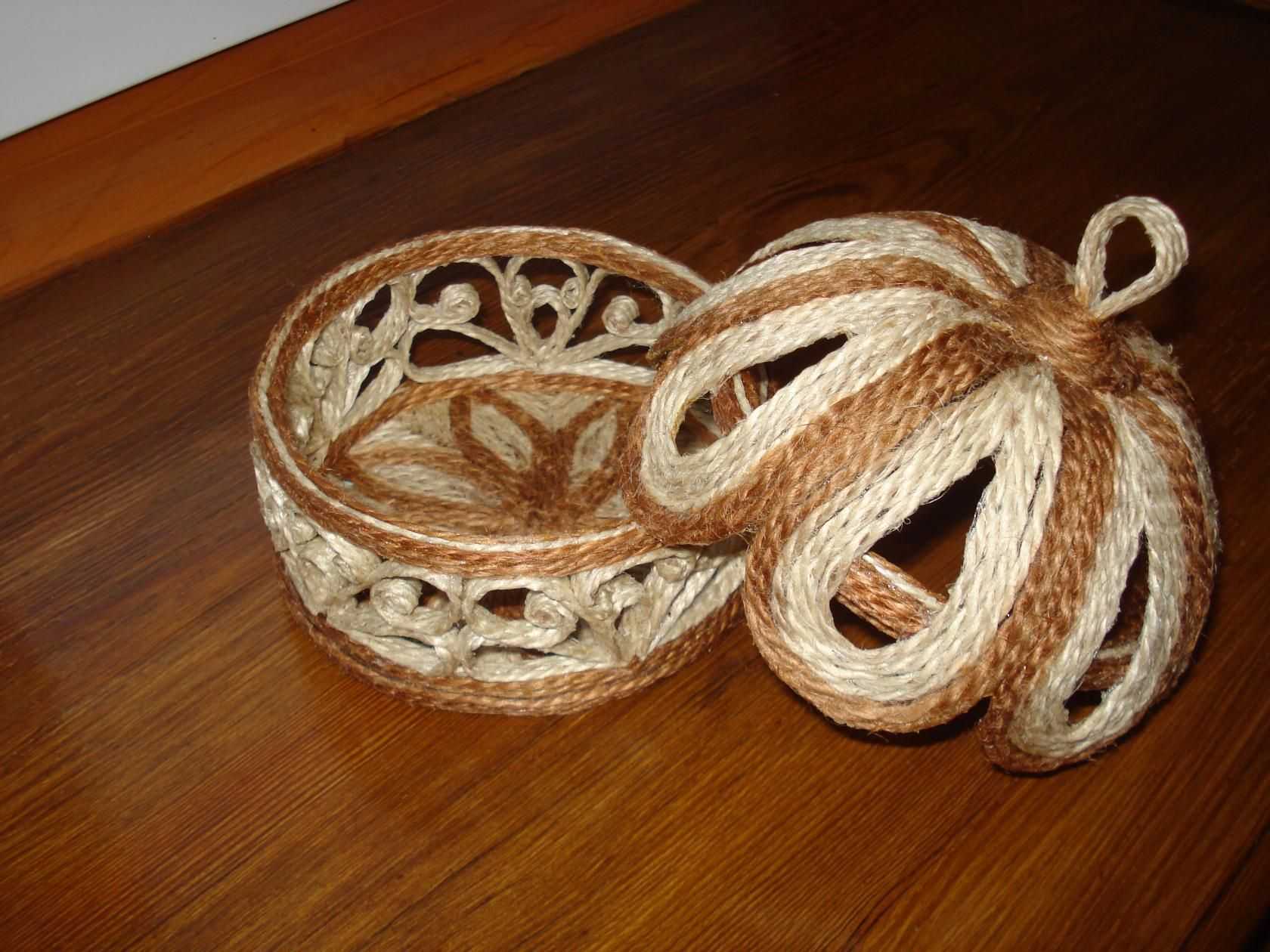 Новогодние игрушки из джута (джутового шпагата) своими руками.