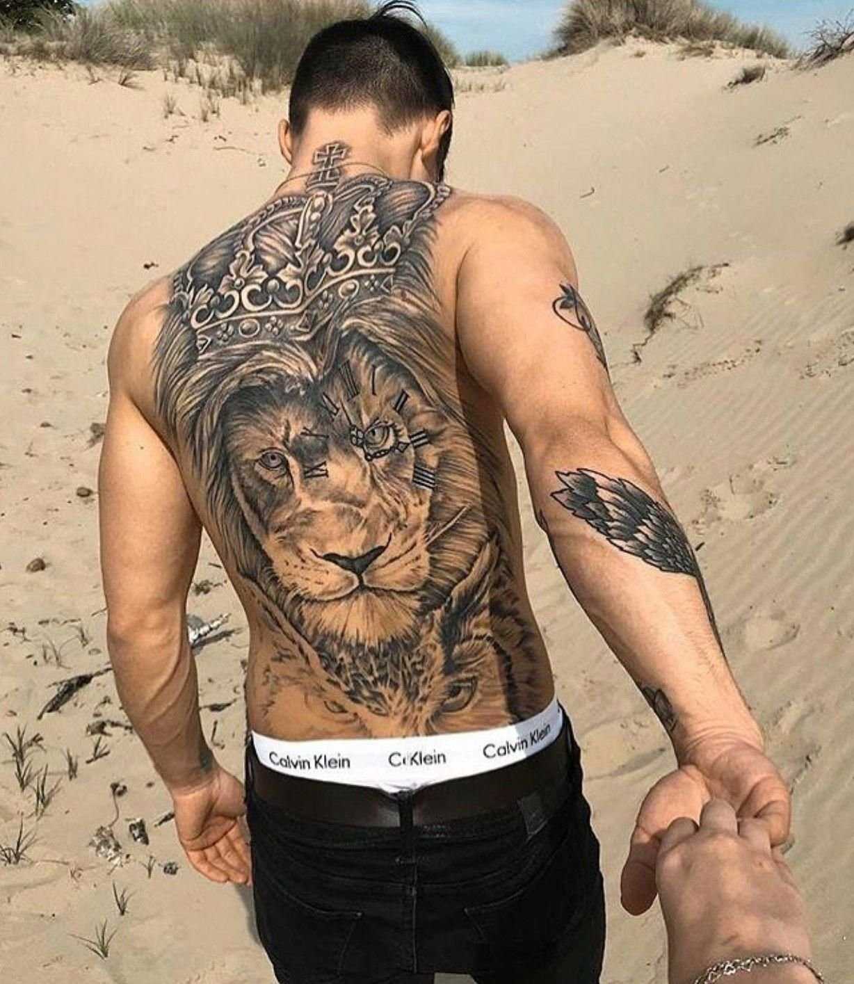 Эскизы татуировок для мужчин на спине со смыслом