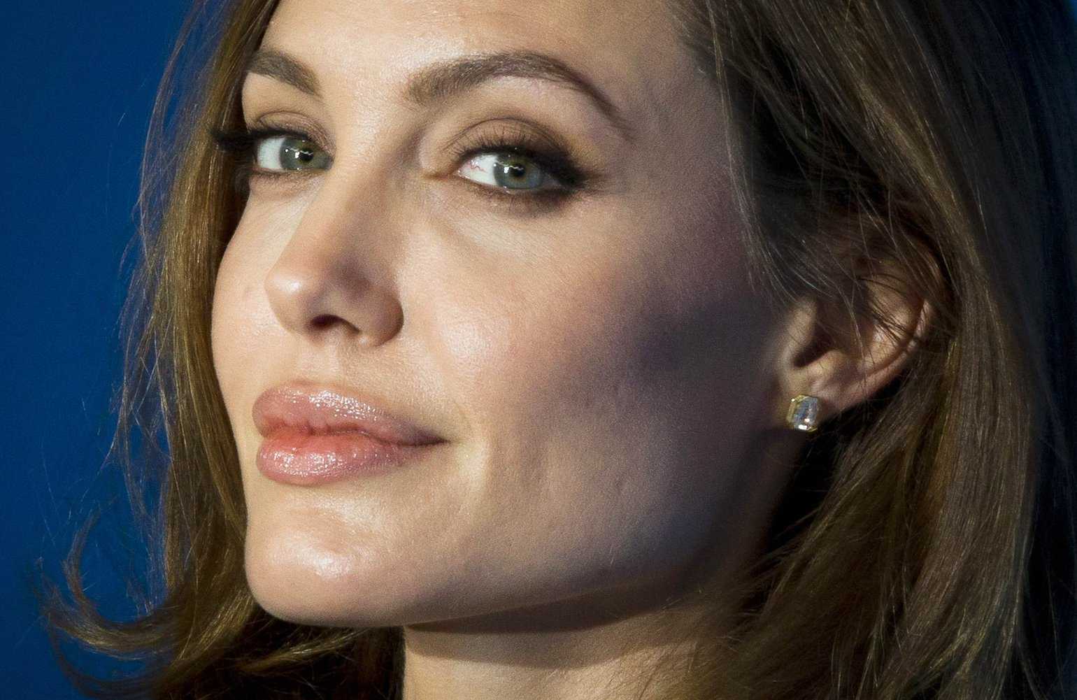 09.03.2023 - анджелина джоли: "я была в иллюминатах, я собираюсь рассказать вам все" - шокирующее разоблачение – ufospace.net