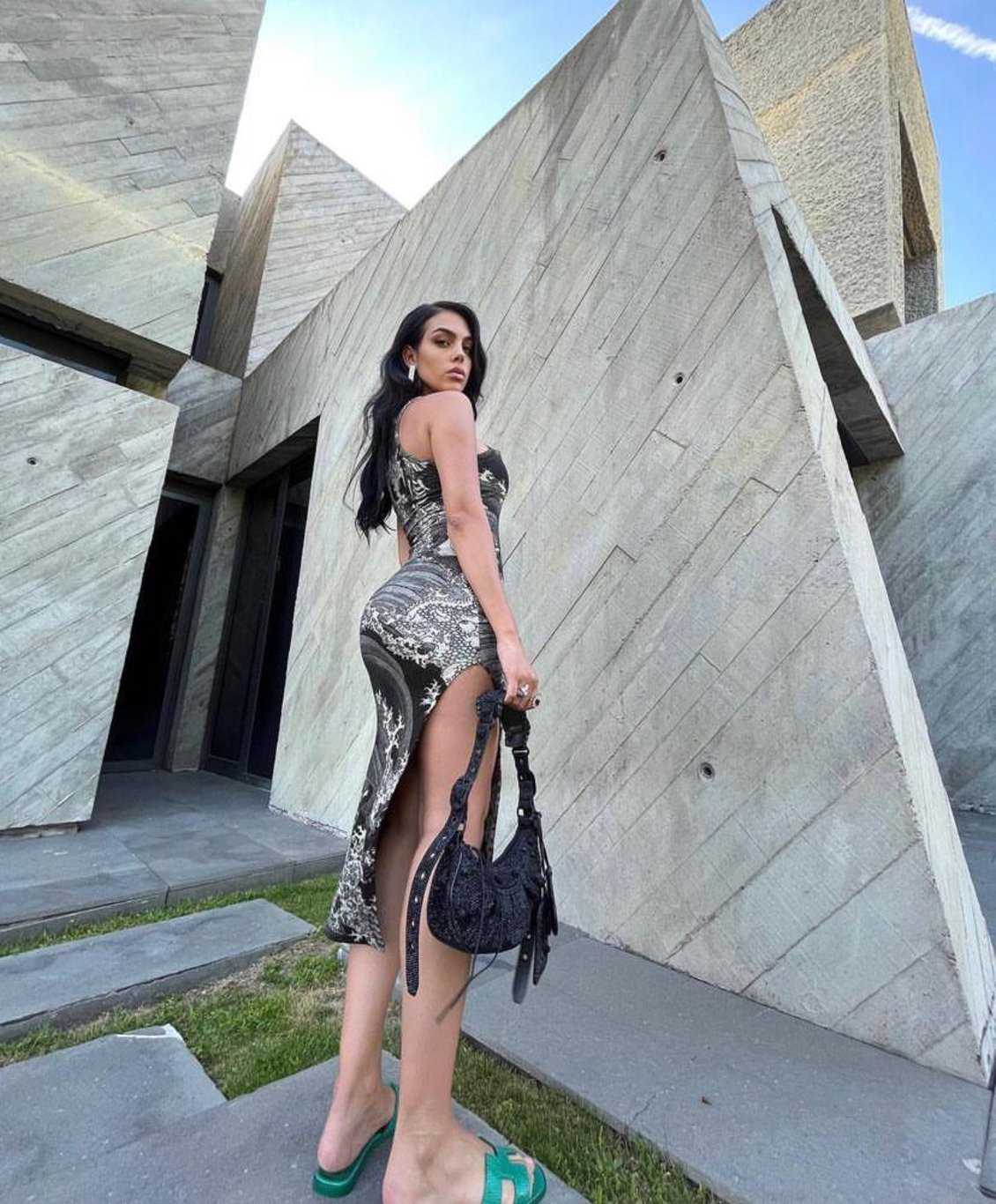 Ирина шейк и голый роналду снялись для vogue | модельер.рф