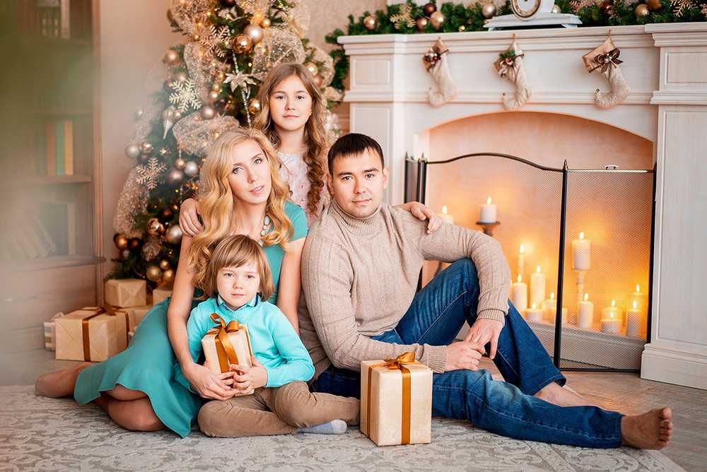 Новогодние фото для семейного альбома: 10 советов
